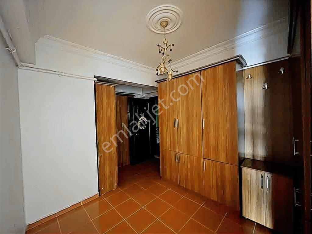 Acilll Merkezde Satılık Daire - Görsel 23