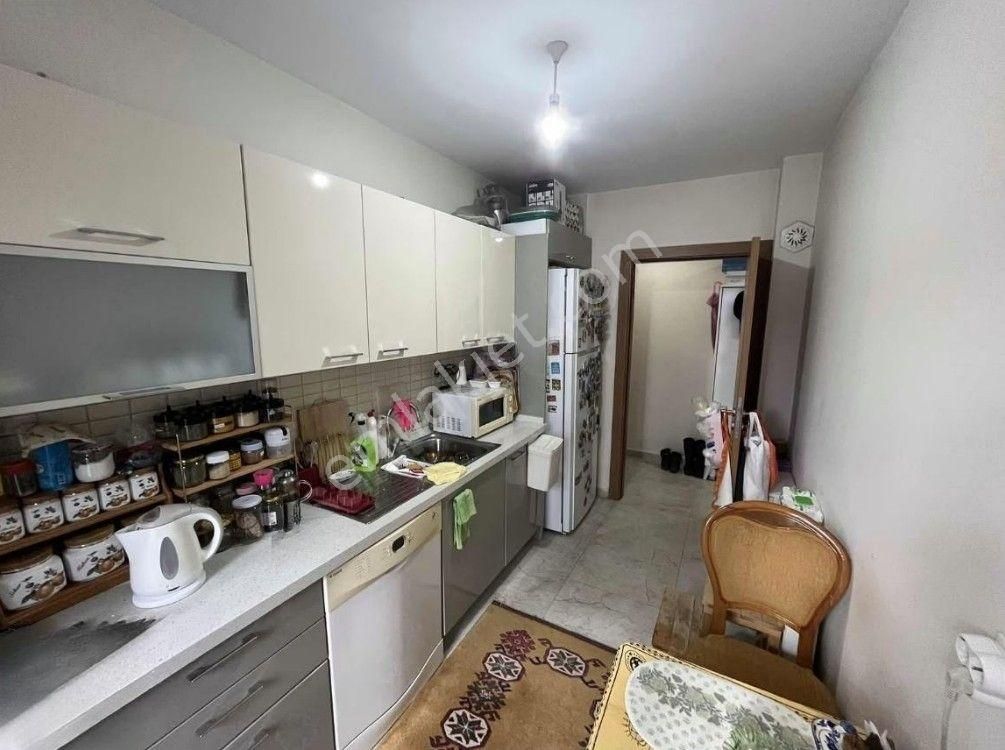 Kadiköy Şenesenevlerde Yeni Binada, Balkonlu 2+1 İskanlı Satılık Daire - Görsel 3