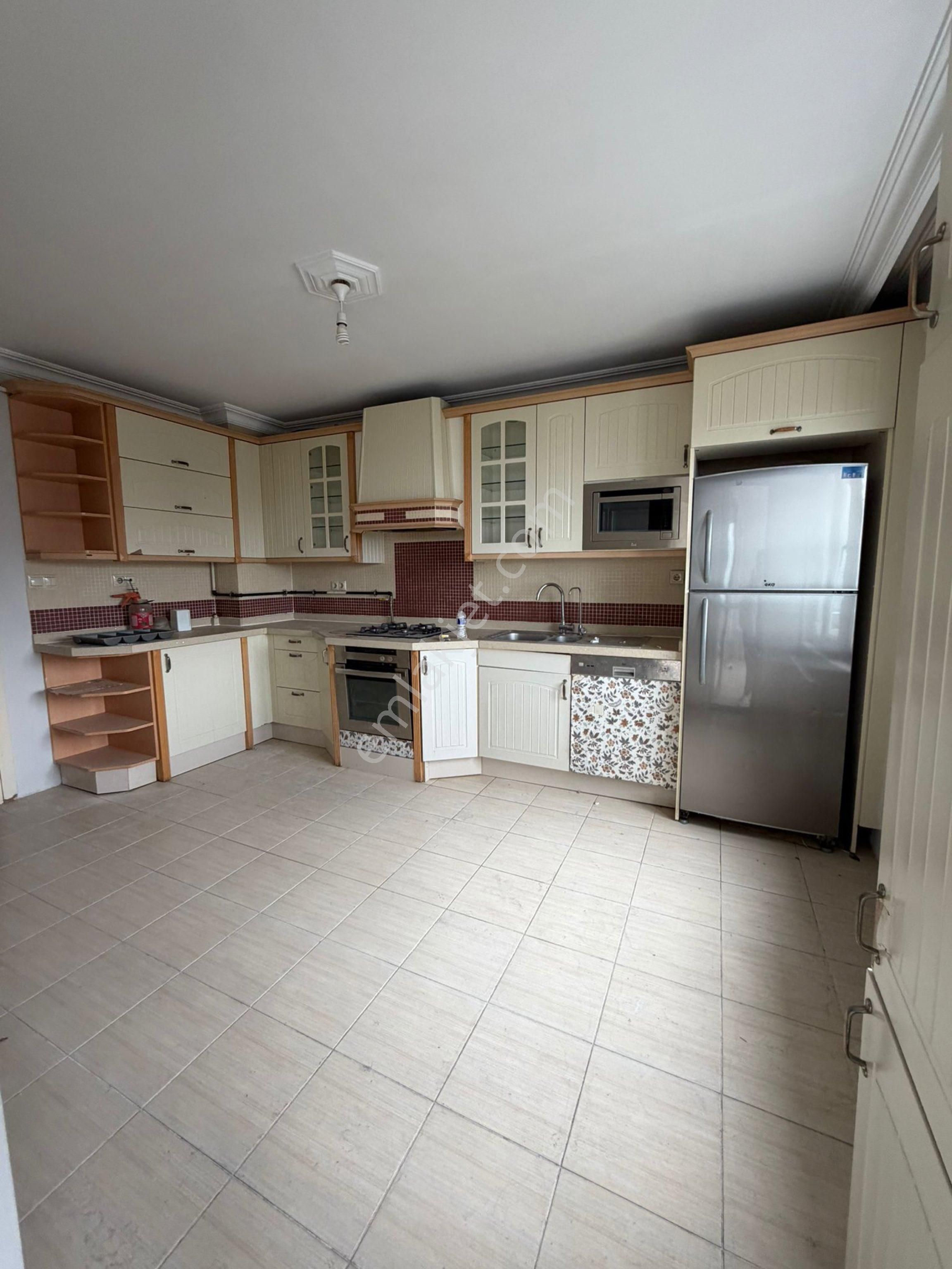 Bursa Yıldırım Bağlaraltı Mahallesi Kiralık 5+1 Dubleks - Görsel 3