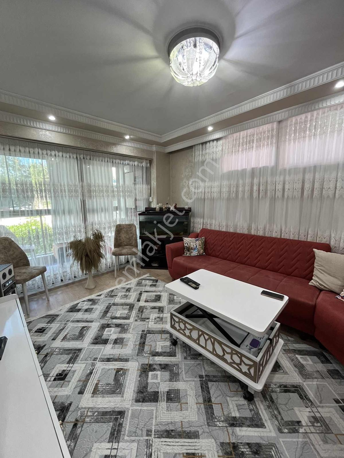 Küçük Çiğli'de Satılık 3+1 Geniş Ebeveyn Banyolu Daire - Görsel 16