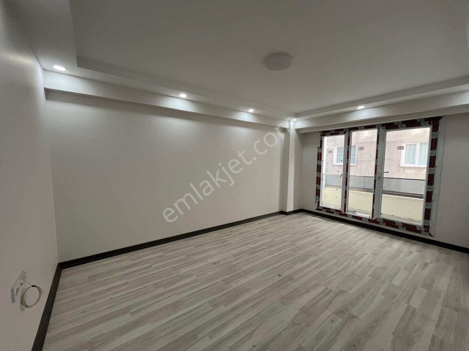 Serkan Gayrimenkulden Bahçelievler Çobançeşmede Sıfır Arakat Daireler