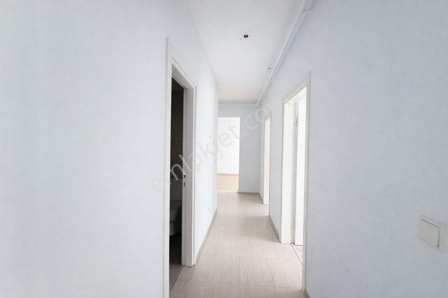 Ntowers Sitesinin En Geniş M2'li Şehir Manzaralı 2+1 Ara Katı - Görsel 4