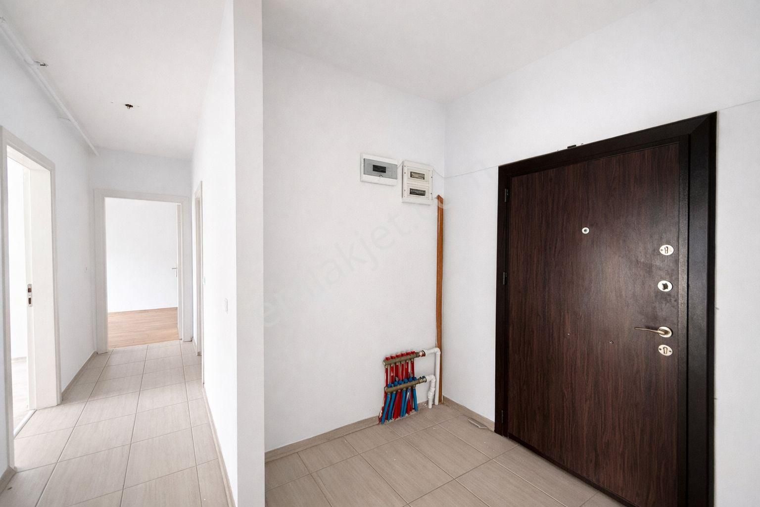 Ntowers Sitesinin En Geniş M2'li Şehir Manzaralı 2+1 Ara Katı - Görsel 5