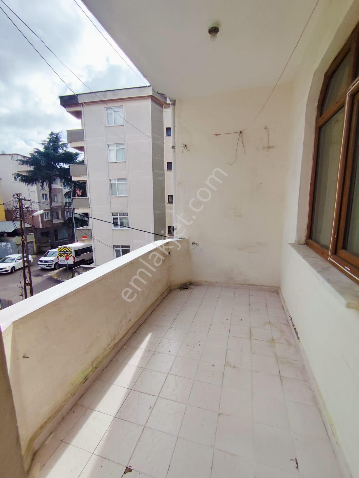 Mertcan Dan Adnan Kahveci Metroya Yürüme Arakat 2+1 Balkonlu Kiralık - Görsel 19