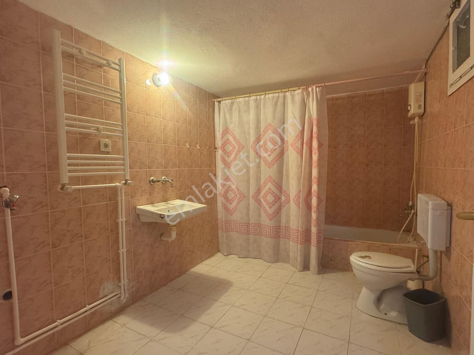 Merkezi Konumda 2+1 Kiralık Daire. - Görsel 8