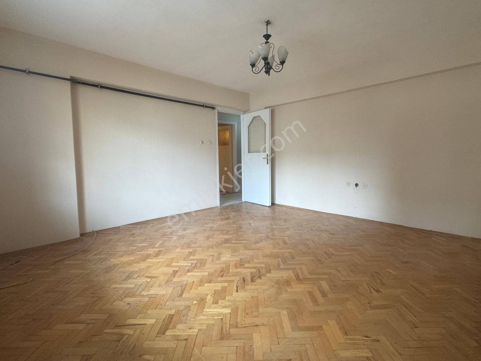 Merkezi Konumda 2+1 Kiralık Daire. - Görsel 2