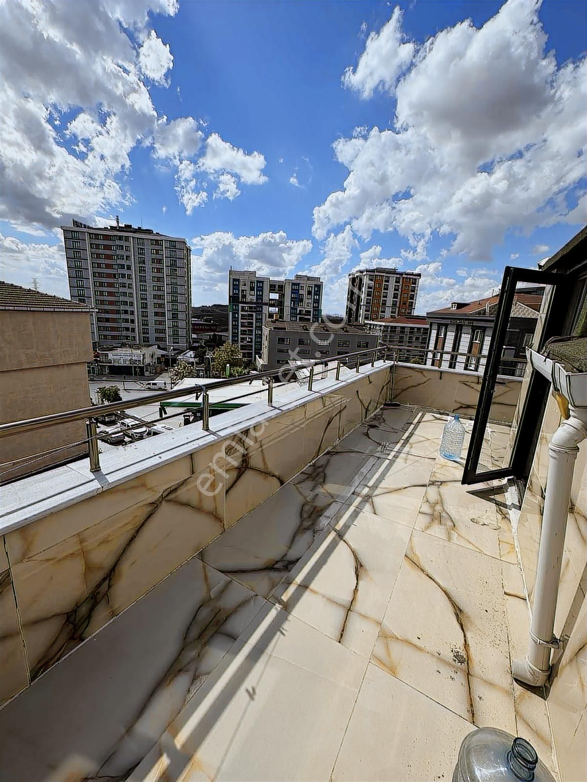 Sultangazi Habibler De Site İçerisinde Otoparklı Dubleks - Görsel 6