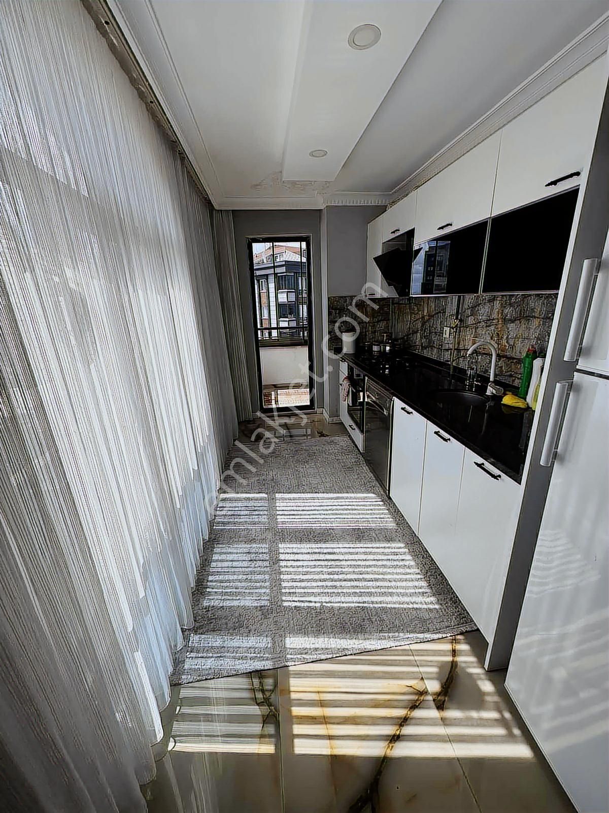 Sultangazi Habibler De Site İçerisinde Otoparklı Dubleks - Görsel 15