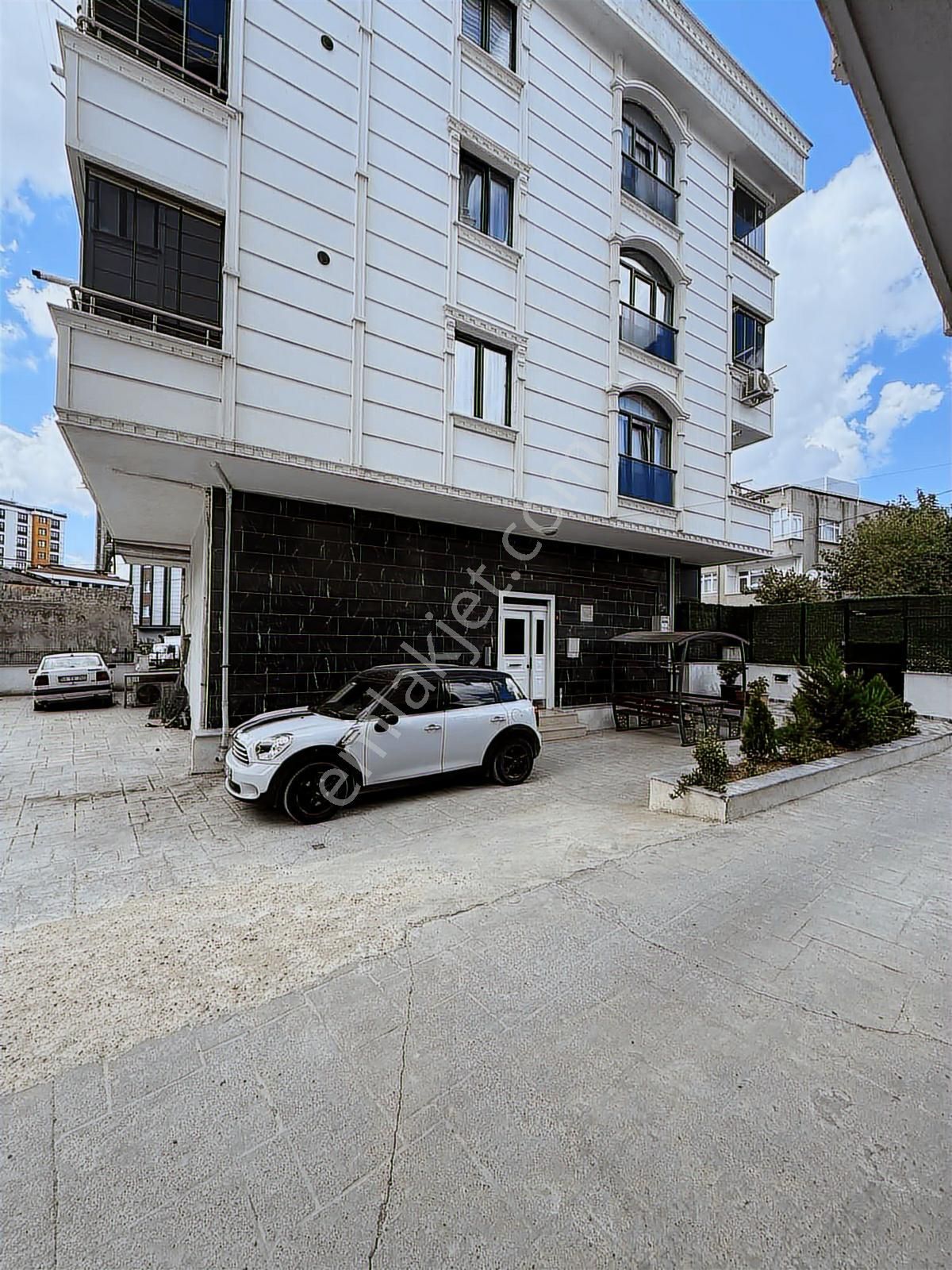 Sultangazi Habibler De Site İçerisinde Otoparklı Dubleks - Görsel 17