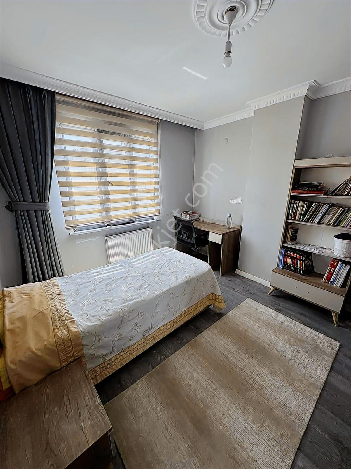 Sultangazi Habibler De Site İçerisinde Otoparklı Dubleks - Görsel 22