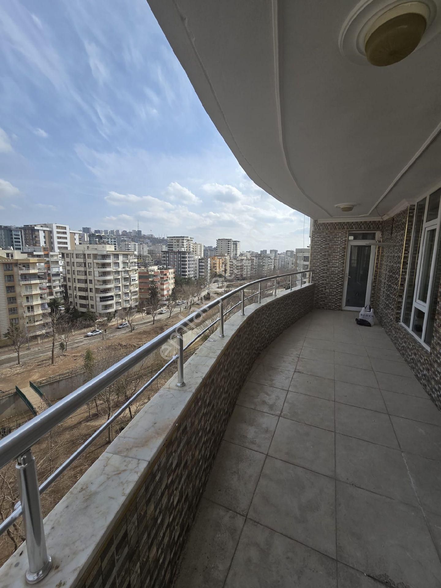 Finans Emlak'tan 4+1 Akpiyarda Site İcinde Satılık Daire - Görsel 32