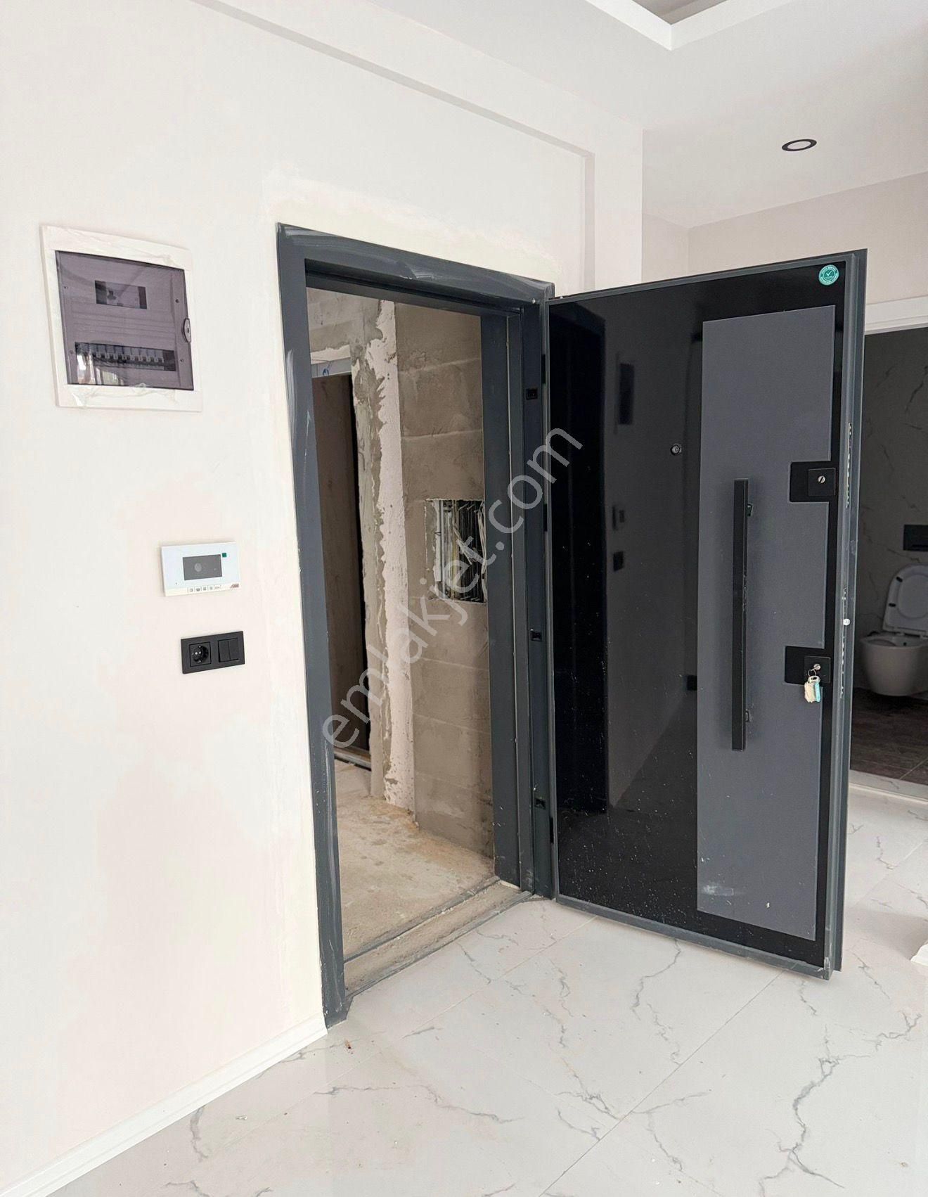 Kuşadası Ege Mahallesin De Marinaya Yakın Doğalgazlı 1+1 50m2 Sıfır Fırsat Daire..! - Görsel 23