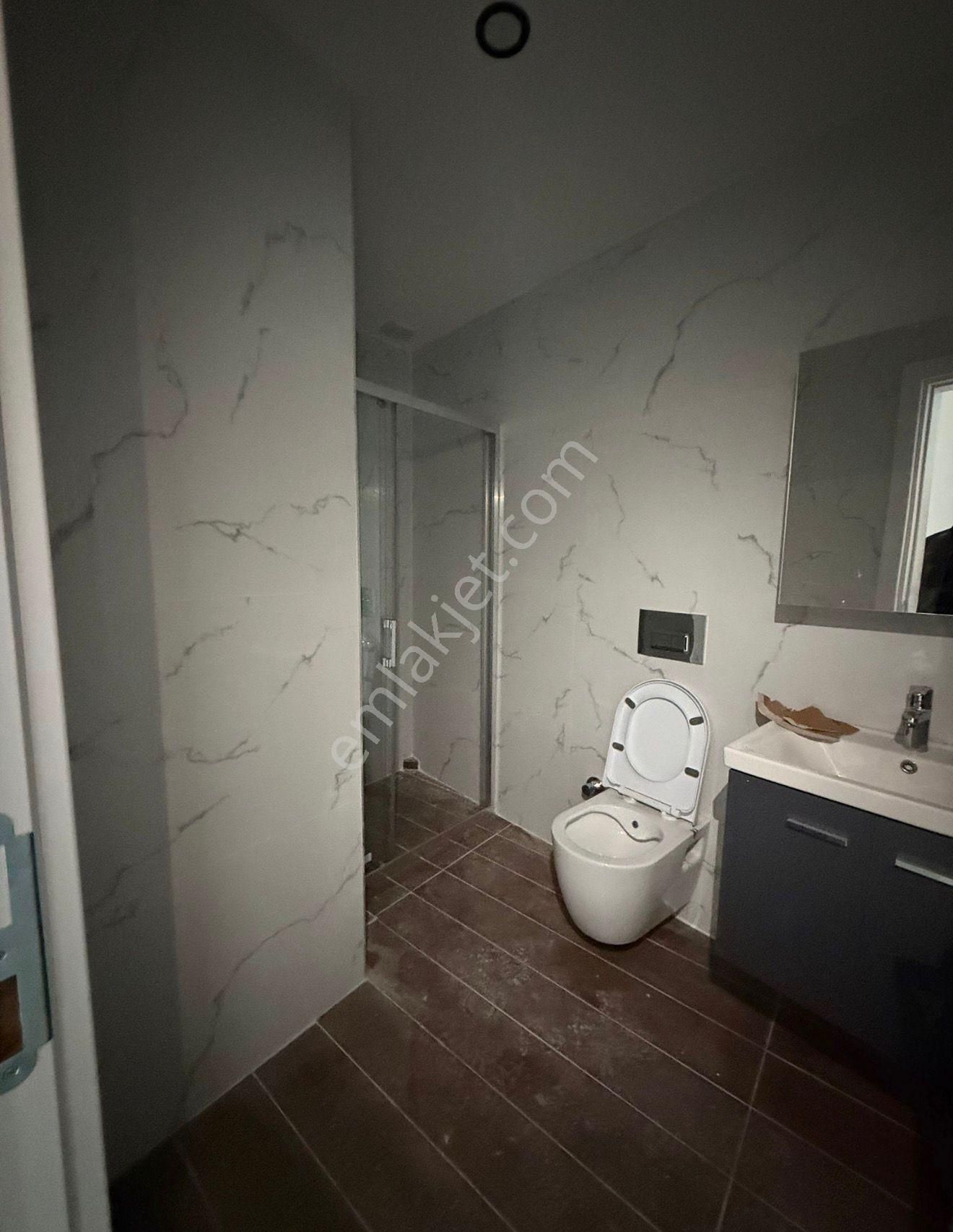 Kuşadası Ege Mahallesin De Marinaya Yakın Doğalgazlı 1+1 50m2 Sıfır Fırsat Daire..! - Görsel 11