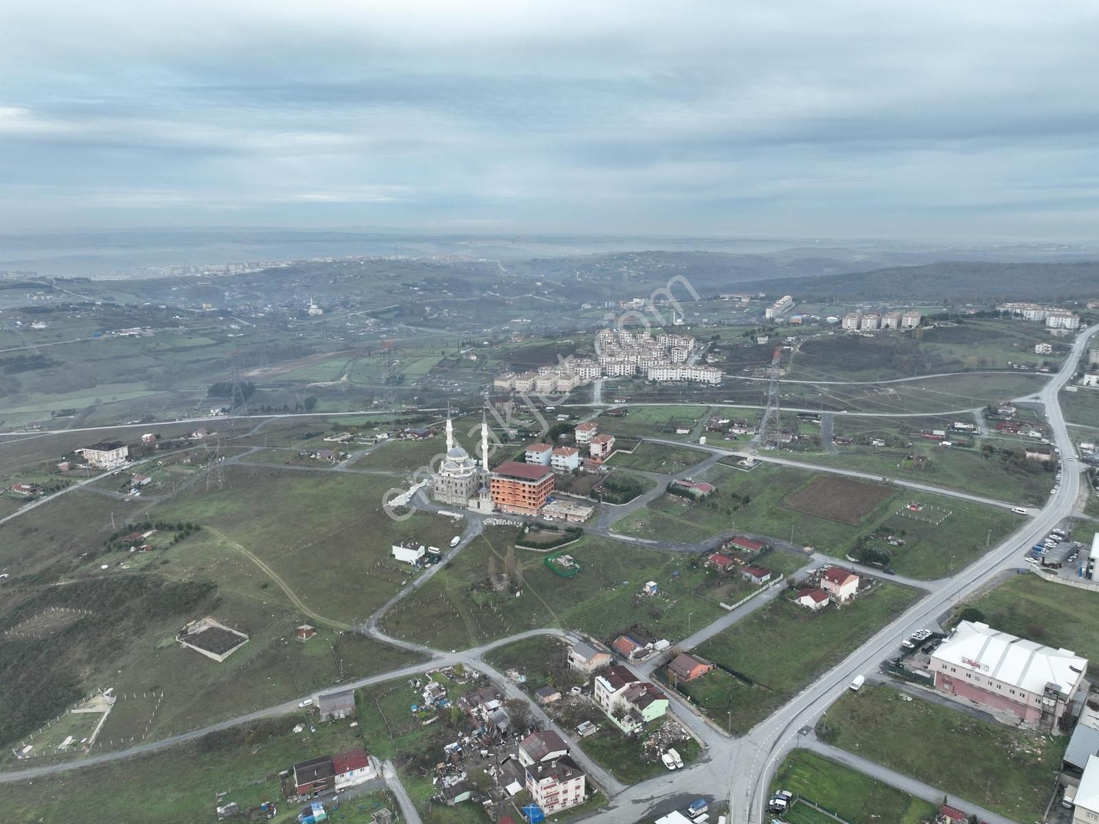 Arnavutköy Fatih Mahallesi Askıda Satılık Arsa - Görsel 14