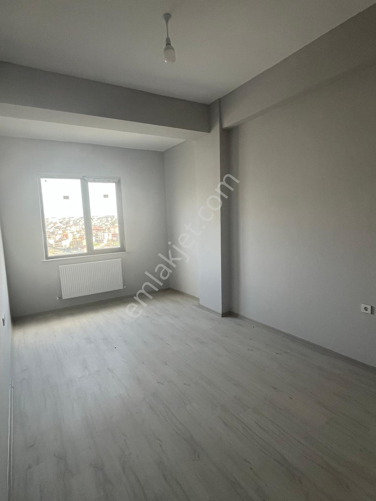 Arnavutköy Caddede Kiralık Ofis - Görsel 4