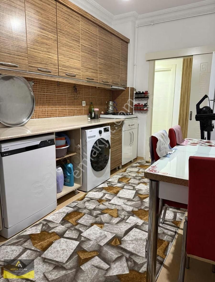 Yeşilyurt Mahallesinde 2+1 110 M2 Full Eşyalı Kiralık - Görsel 2