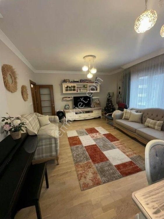 Kadiköy Şenesenevlerde Central Hastanesi Yakını 3+1 İskanlı Mükemmel Dairea - Görsel 5