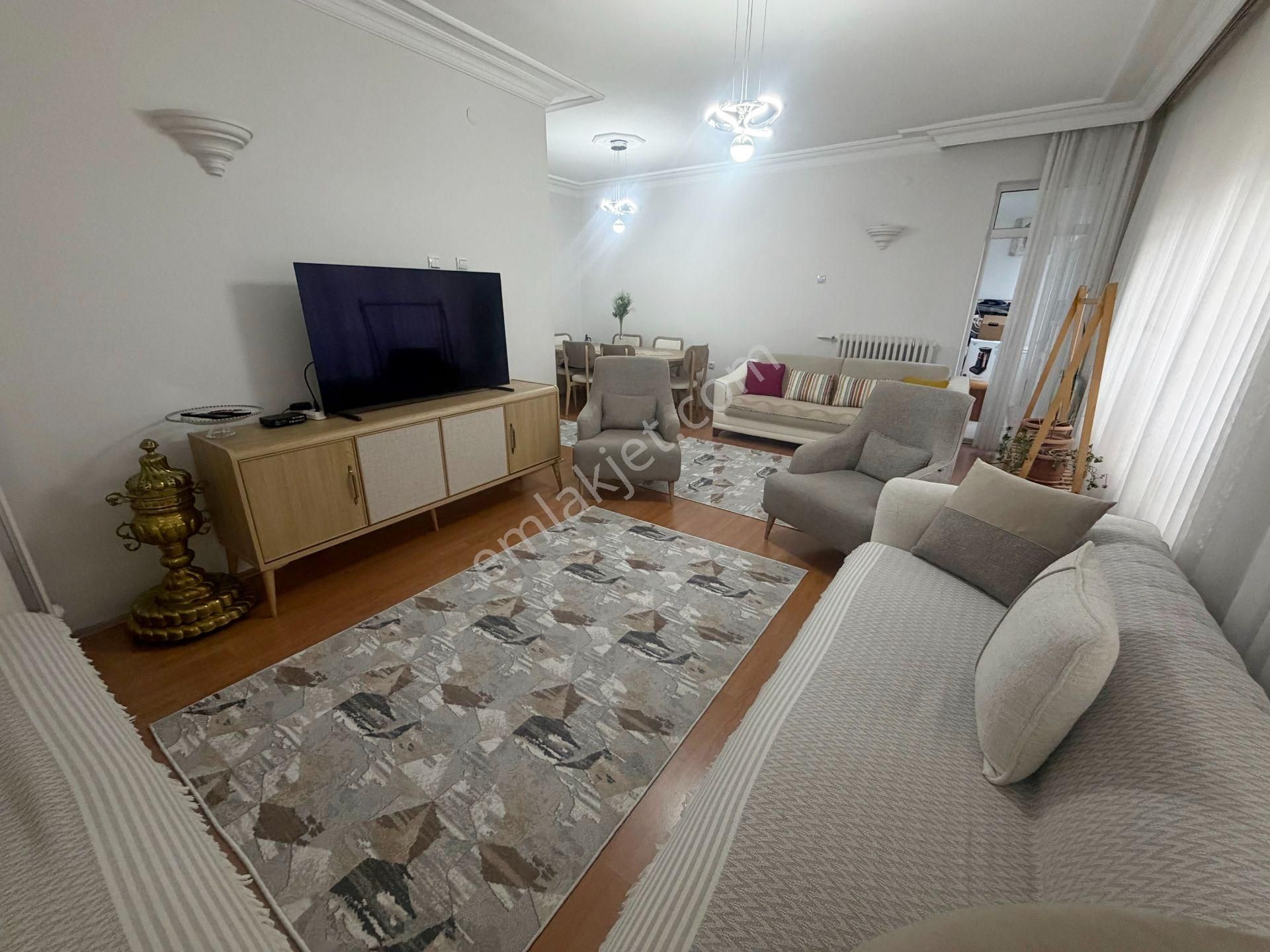 Cihandan İvedik Metro Yakını Bağımsız Çift Asansörlü 3+1 Daire