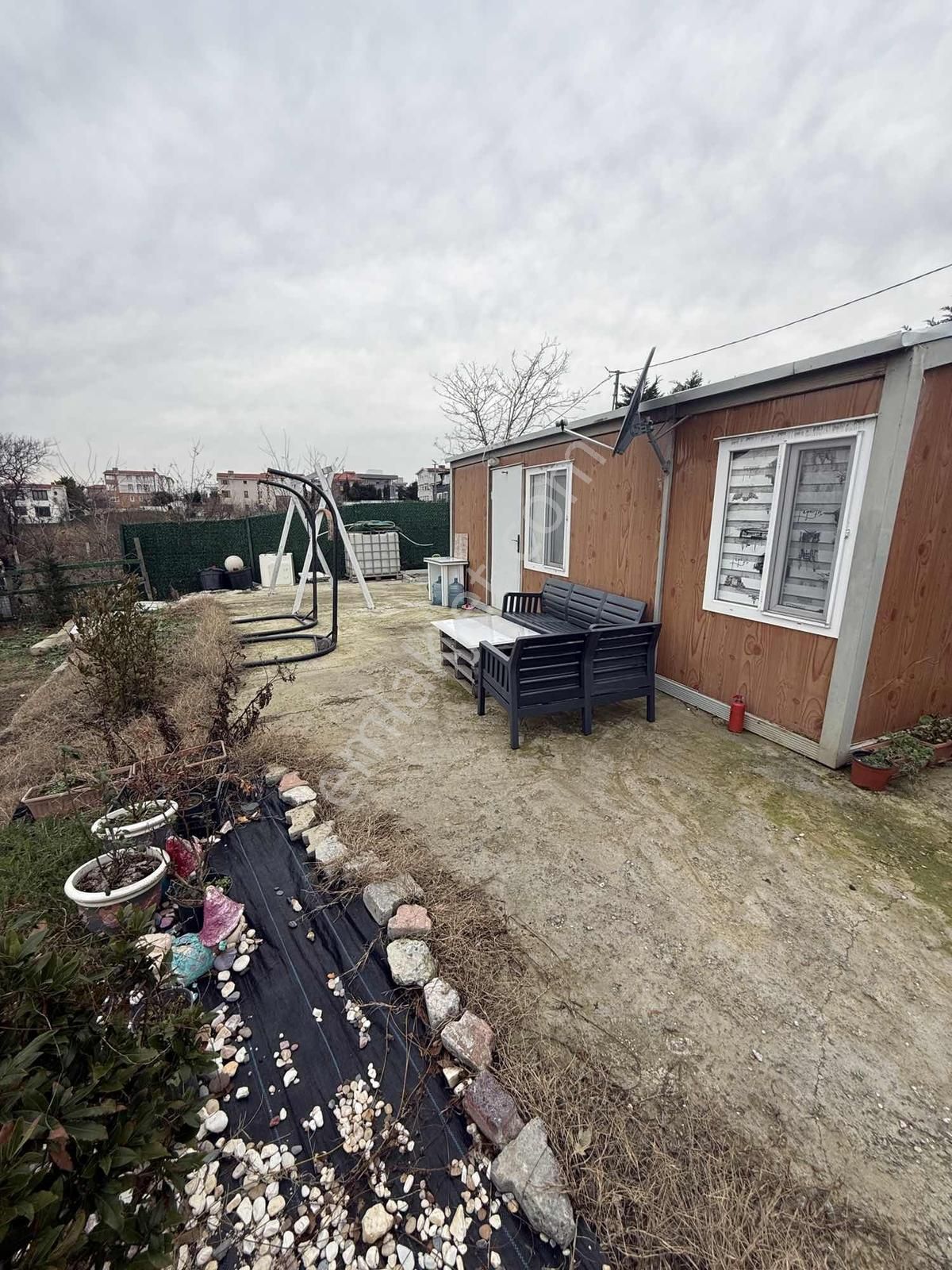 Karaburun Da Konteyner Ve Bahçesi Olan Deniz Manzaralı Arsa - Görsel 24