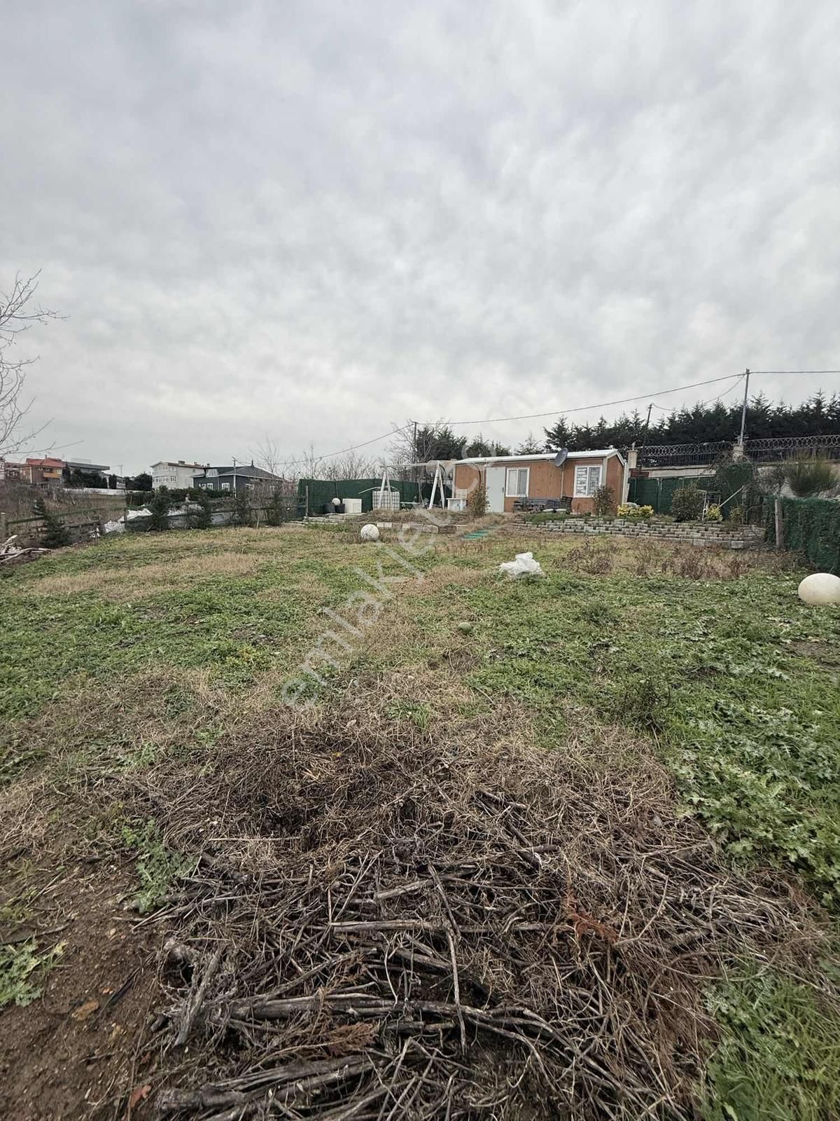 Karaburun Da Konteyner Ve Bahçesi Olan Deniz Manzaralı Arsa - Görsel 5