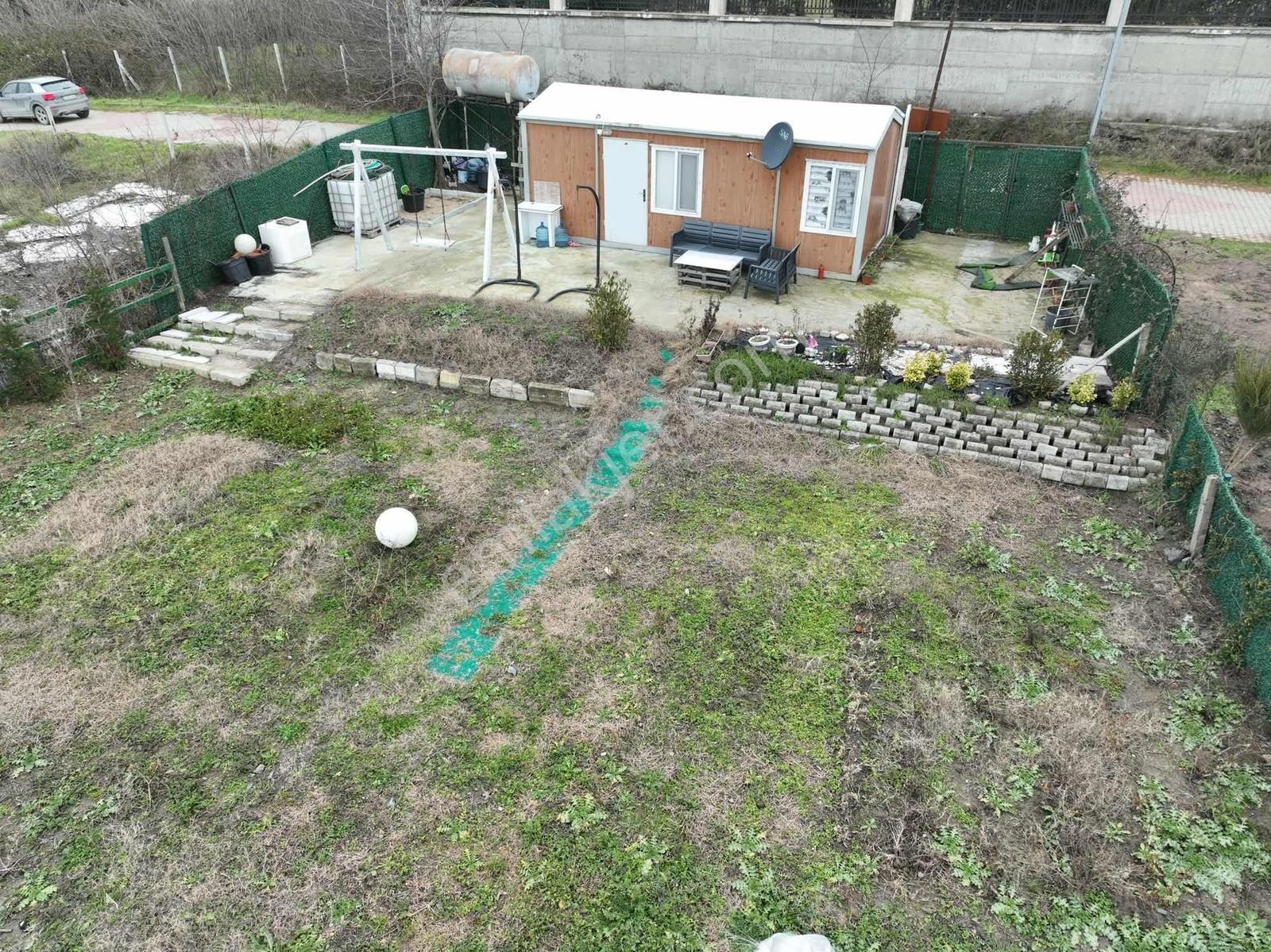 Karaburun Da Konteyner Ve Bahçesi Olan Deniz Manzaralı Arsa - Görsel 12