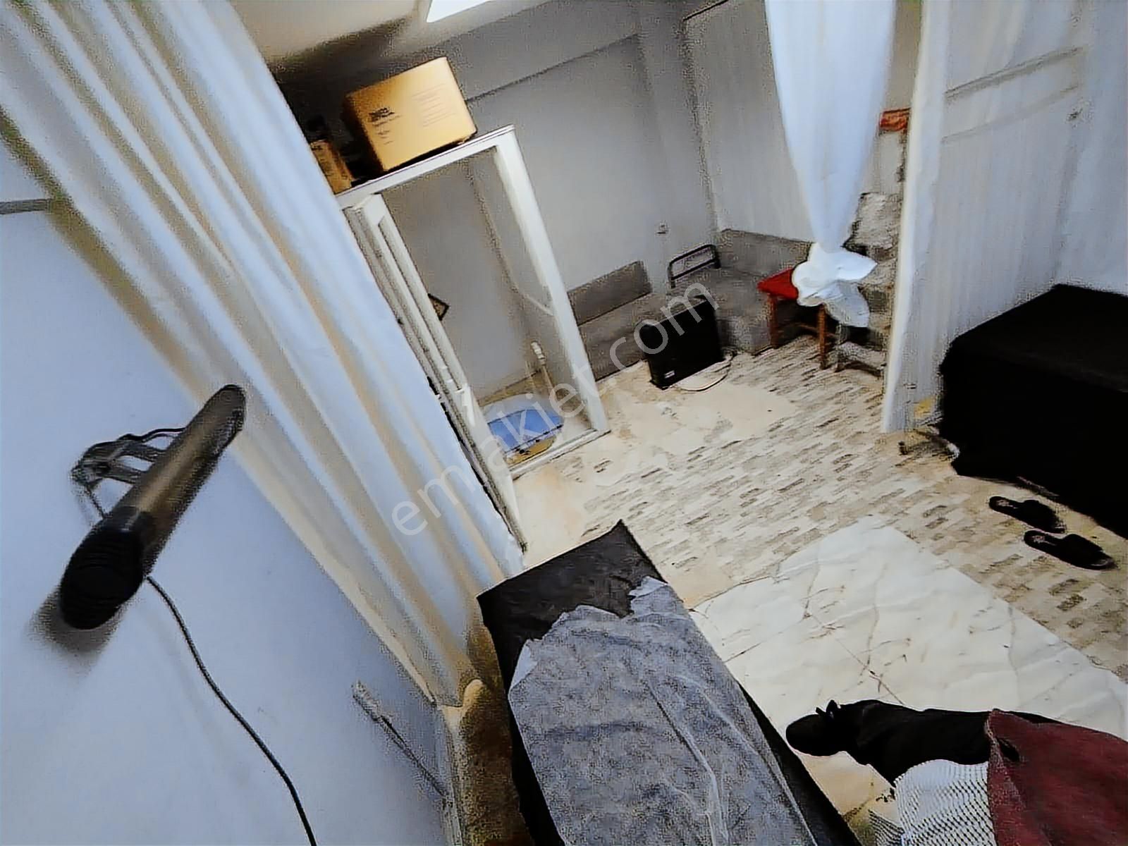 Gaziosmanpaşa Küçükköy Cadde Üzeri Kiralık 2 Katlı Dükkan - Görsel 3