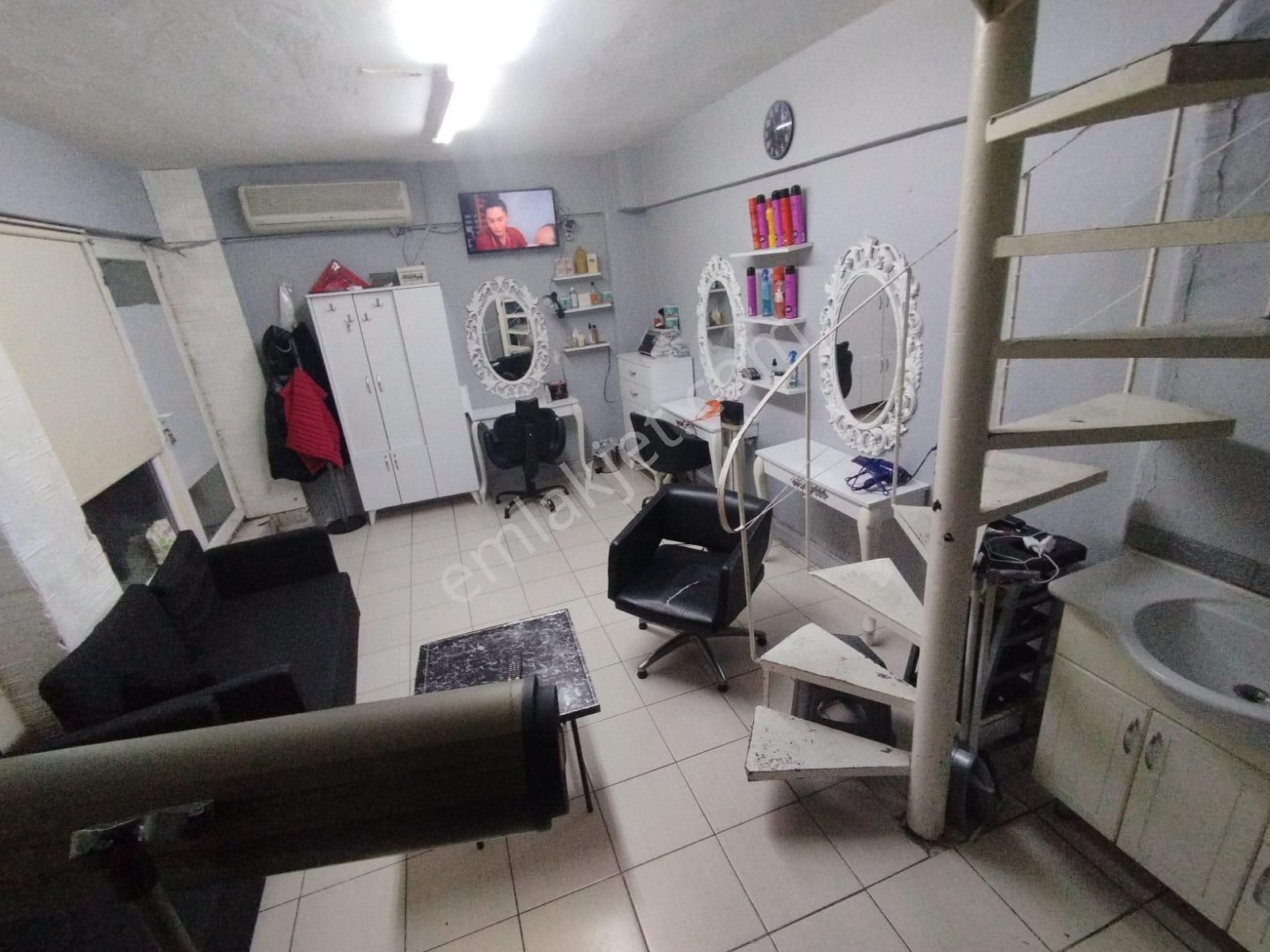 Gaziosmanpaşa Küçükköy Cadde Üzeri Kiralık 2 Katlı Dükkan - Görsel 34