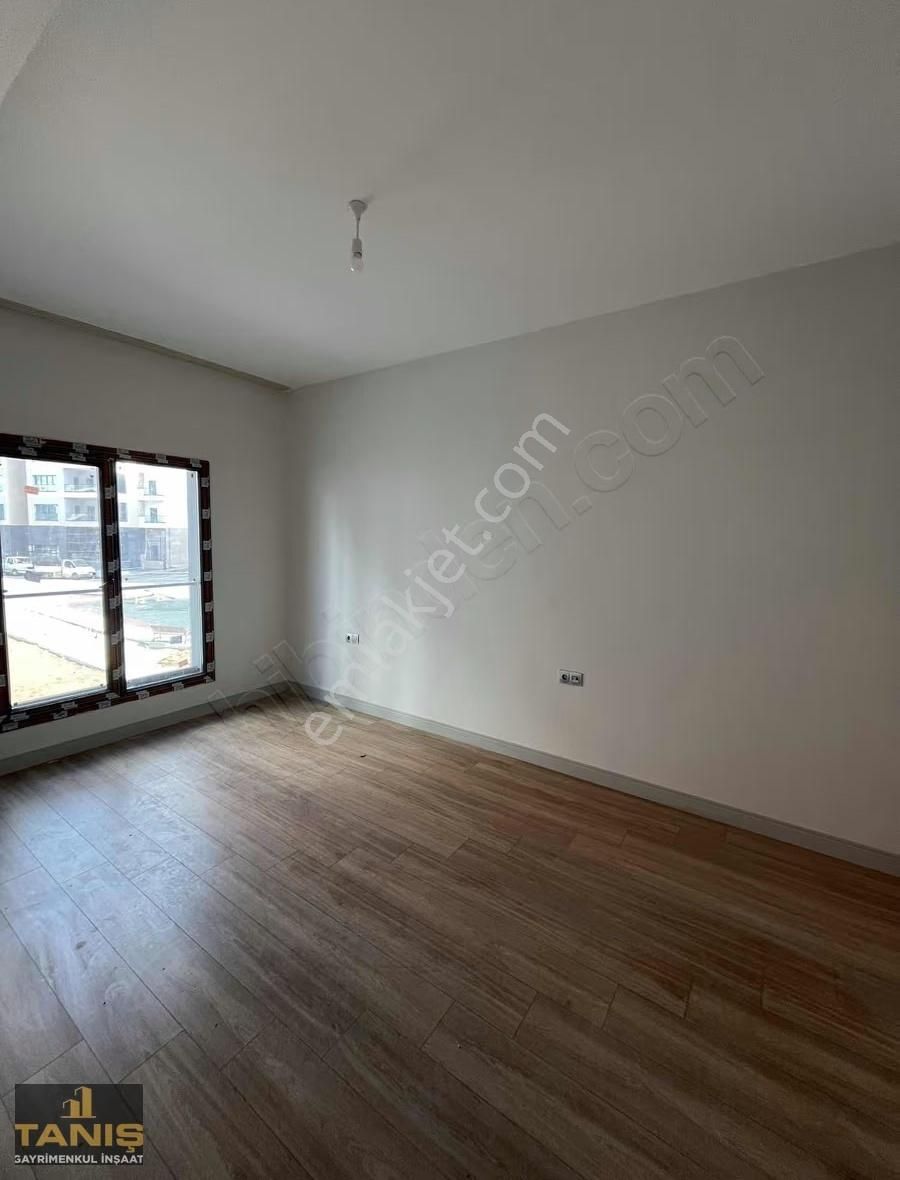 Ş. Erkut Akbay Mahallesı De Kiralık Toki'de 3+1 Yerdenısıtmalı - Görsel 16