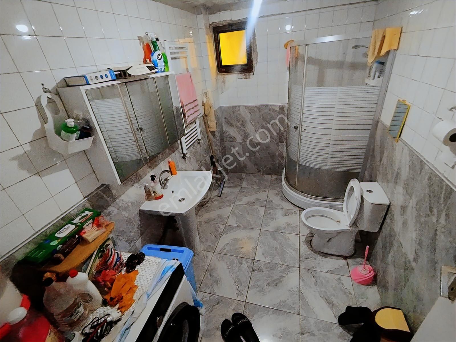 Sultangazi Cumhuriyet Mahallesinde Site İçi Yüksek Giriş 3+1 - Görsel 24