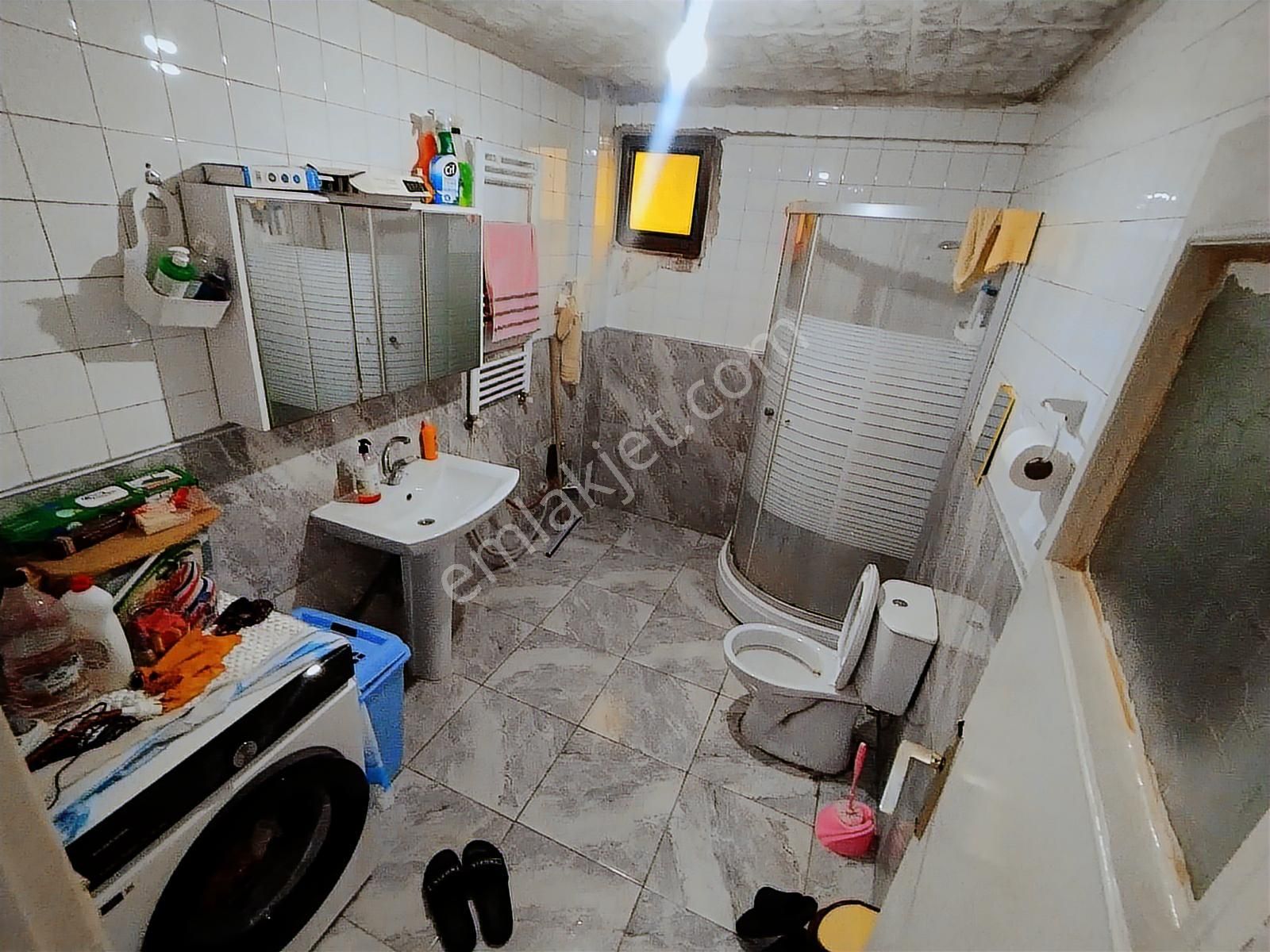 Sultangazi Cumhuriyet Mahallesinde Site İçi Yüksek Giriş 3+1 - Görsel 25