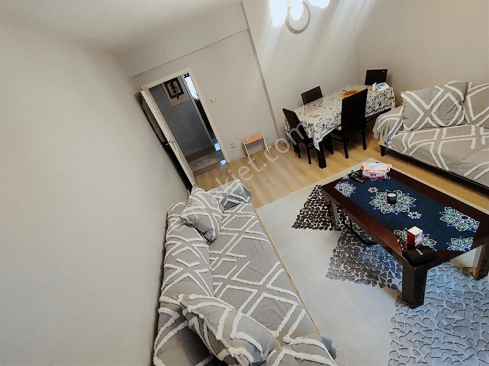 Sultangazi Cumhuriyet Mahallesinde Site İçi Yüksek Giriş 3+1 - Görsel 27