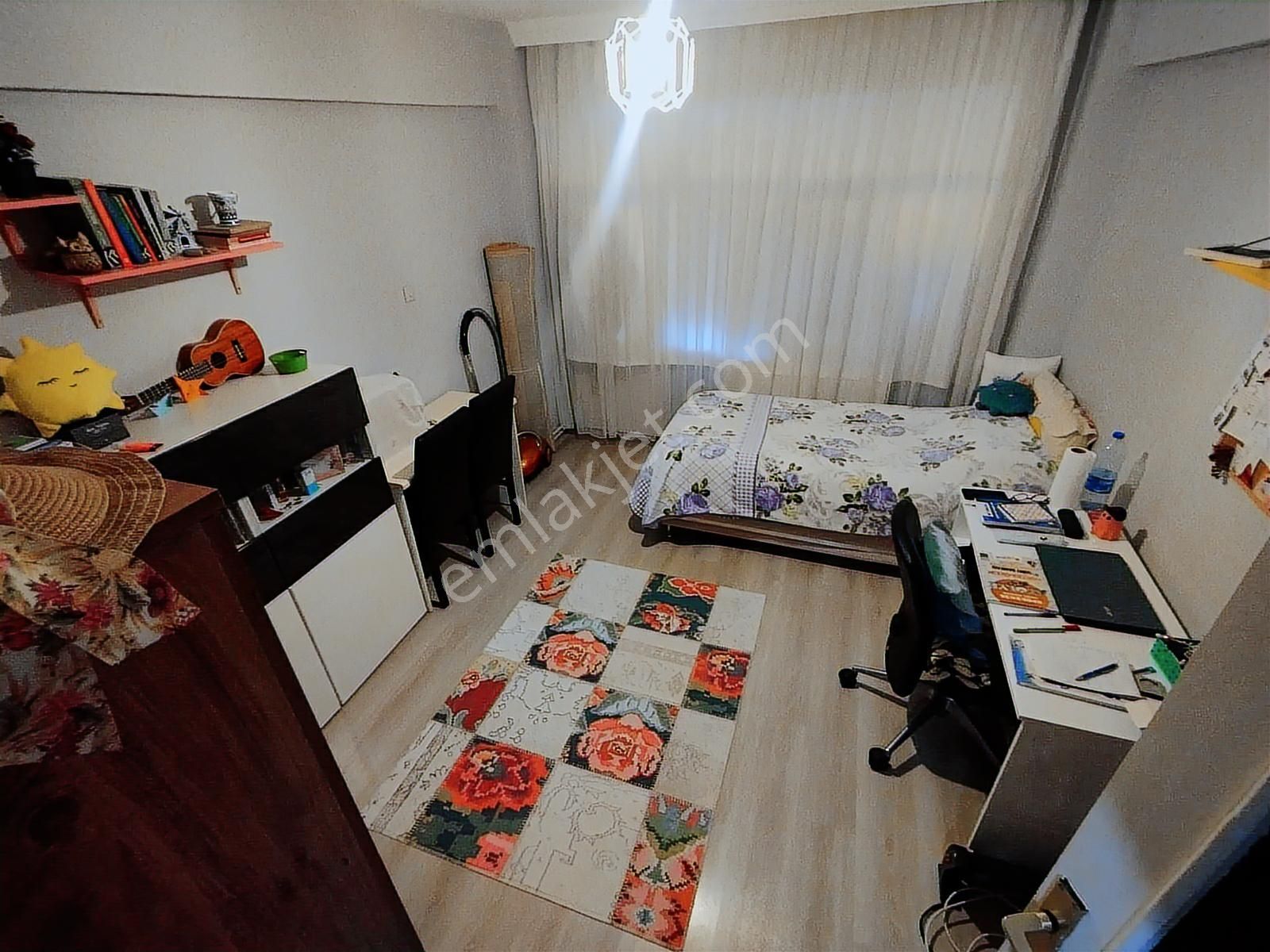 Sultangazi Cumhuriyet Mahallesinde Site İçi Yüksek Giriş 3+1 - Görsel 22