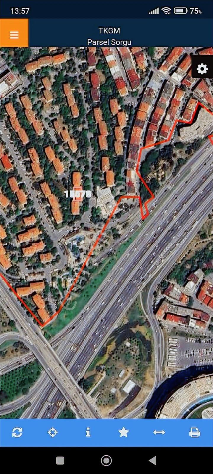 Sultangazi Cumhuriyet Mahallesinde Site İçi Yüksek Giriş 3+1 - Görsel 3