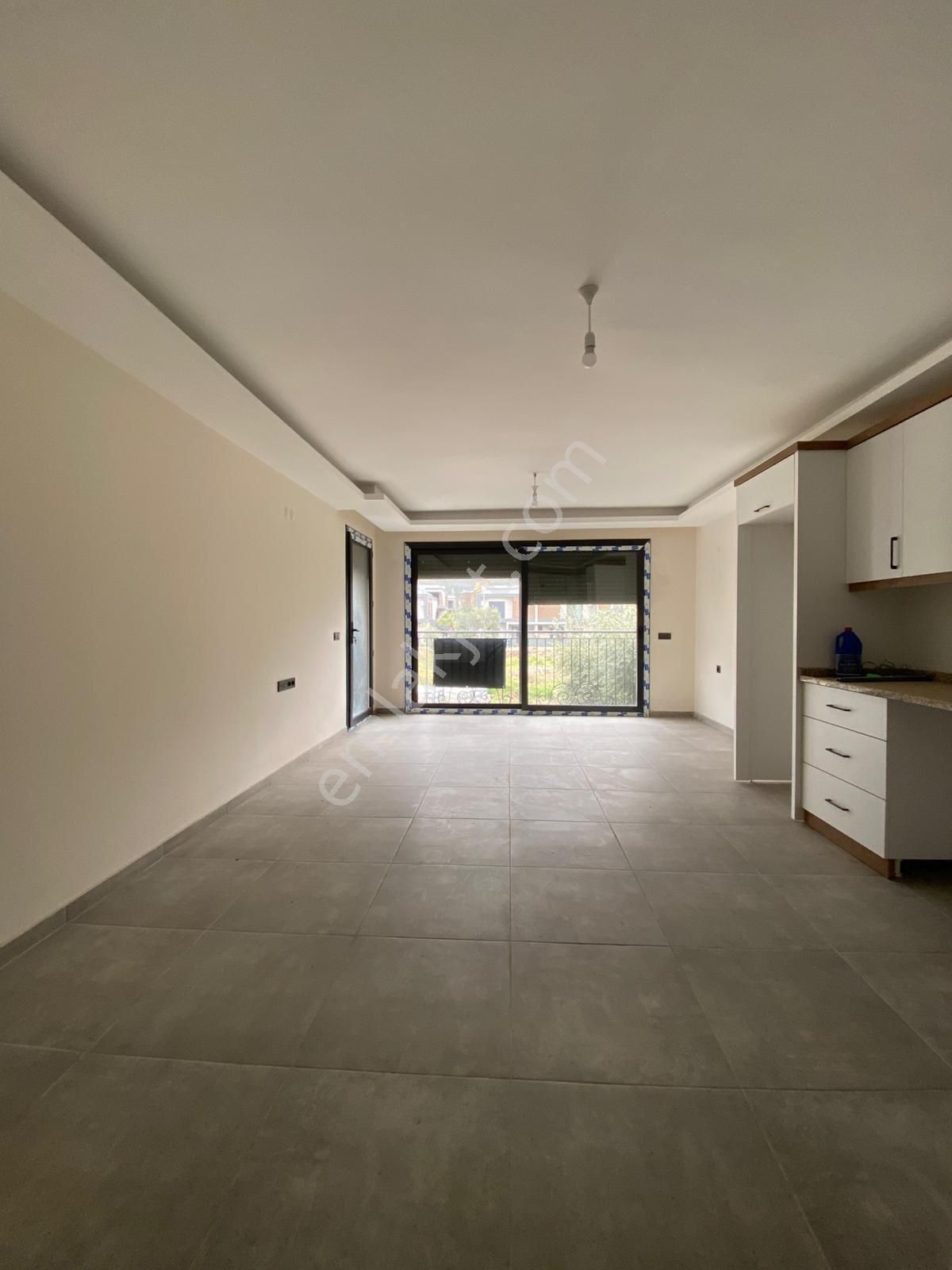 Kuşadası Davutlarda Lüks 2+1 Satılık Daire - Görsel 16