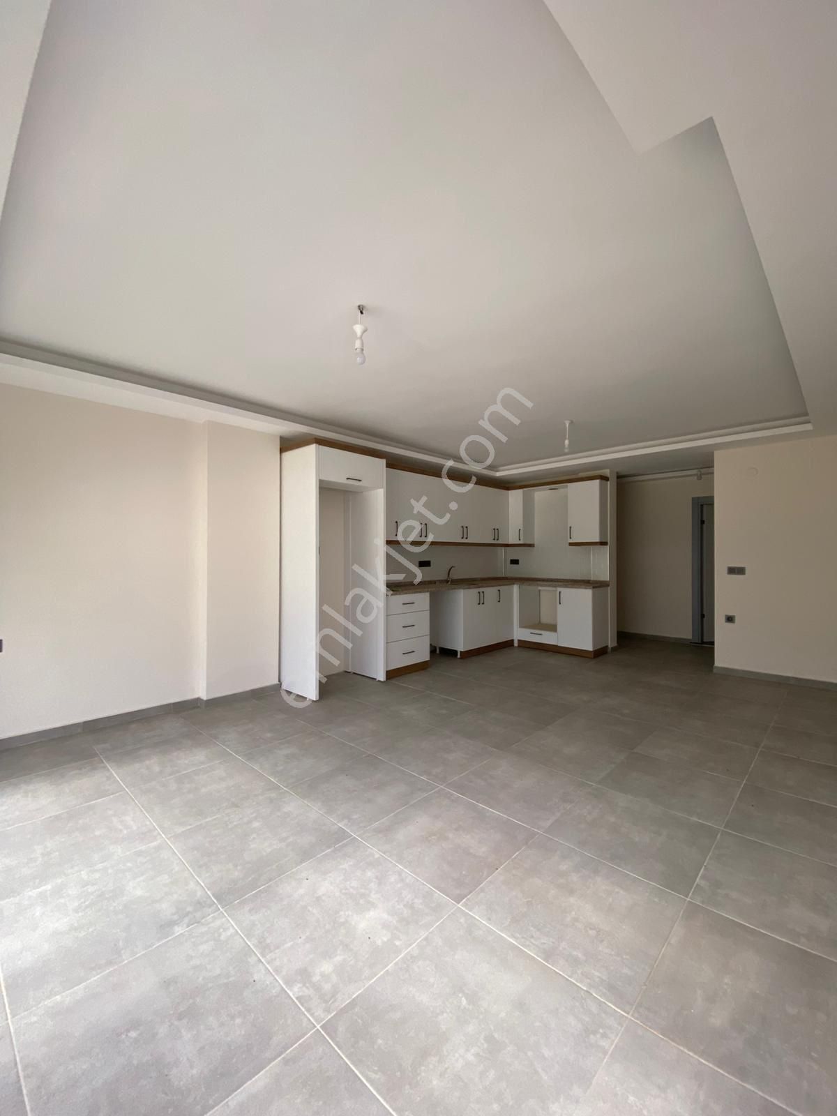 Kuşadası Davutlarda Lüks 2+1 Satılık Daire - Görsel 3