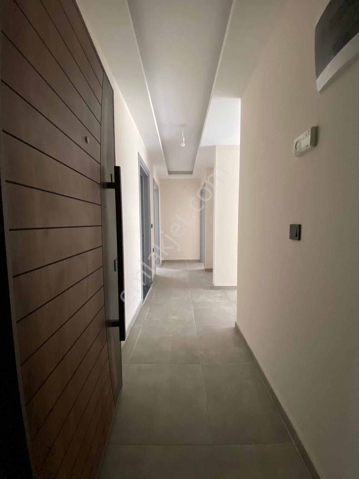 Kuşadası Davutlarda Lüks 2+1 Satılık Daire - Görsel 9