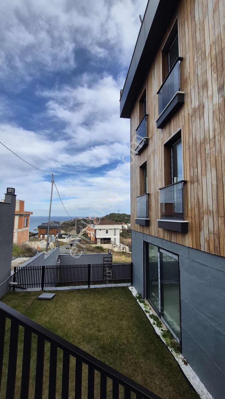 Satılık Arnavutköy Karaburun'da Deniz Manzaralı Lüx Villa - Görsel 11