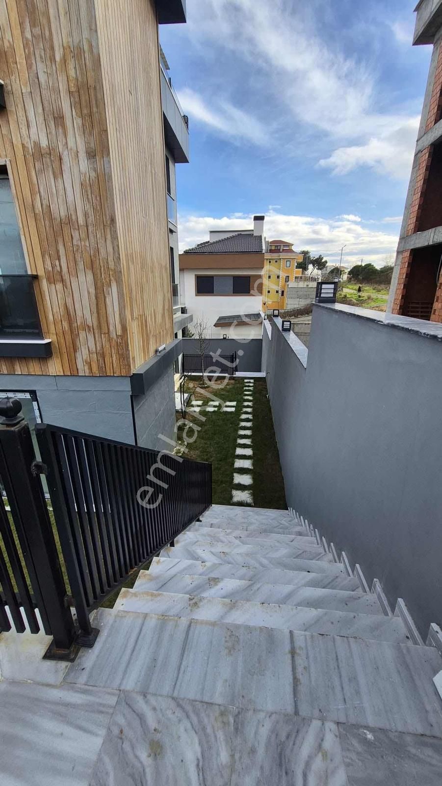 Satılık Arnavutköy Karaburun'da Deniz Manzaralı Lüx Villa - Görsel 34