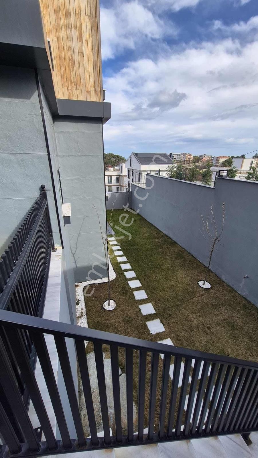 Satılık Arnavutköy Karaburun'da Deniz Manzaralı Lüx Villa - Görsel 18