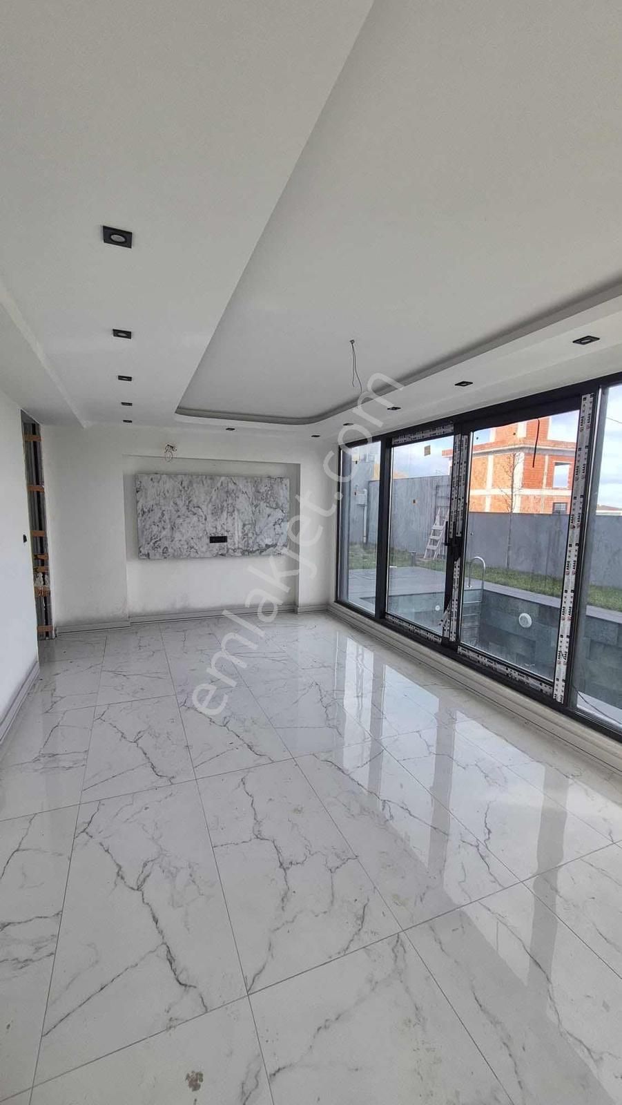 Satılık Arnavutköy Karaburun'da Deniz Manzaralı Lüx Villa - Görsel 26