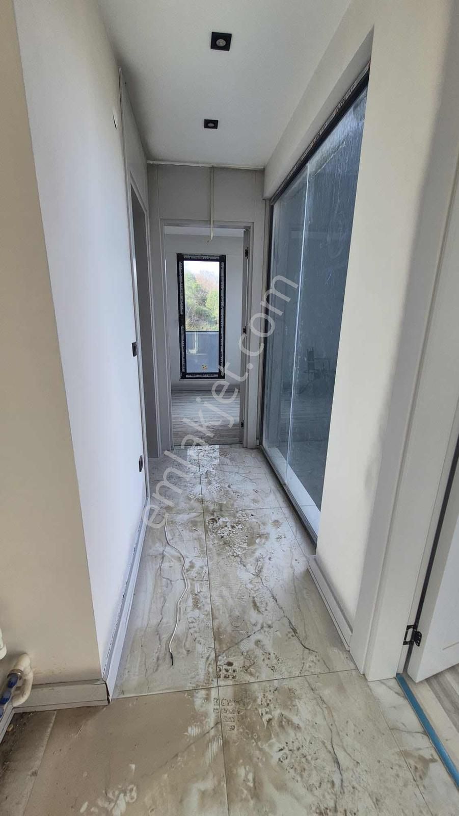 Satılık Arnavutköy Karaburun'da Deniz Manzaralı Lüx Villa - Görsel 17