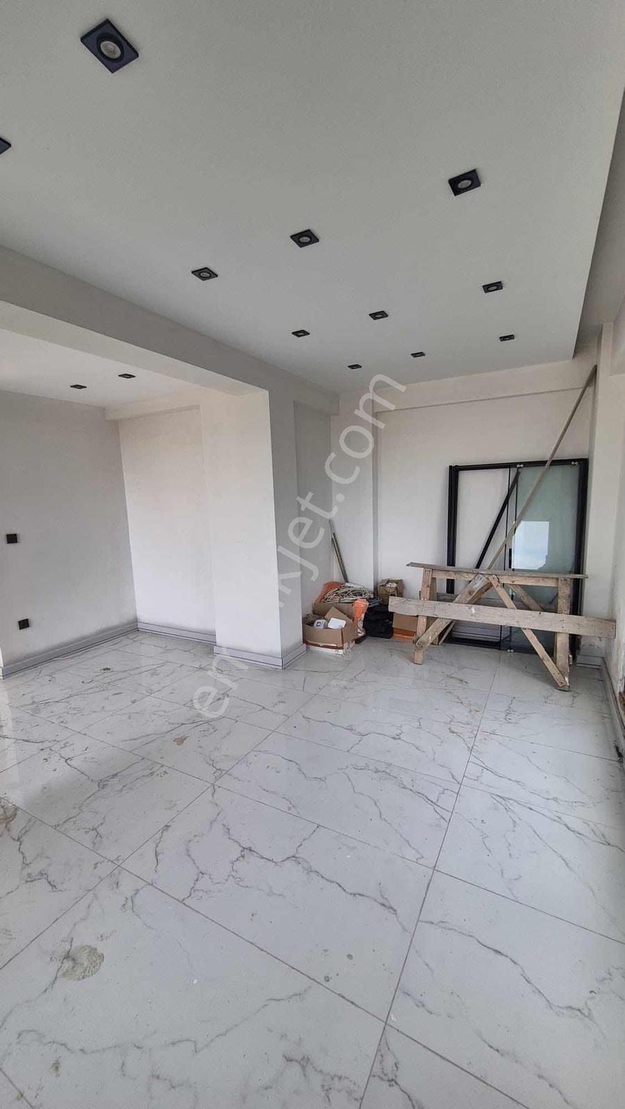 Satılık Arnavutköy Karaburun'da Deniz Manzaralı Lüx Villa - Görsel 27