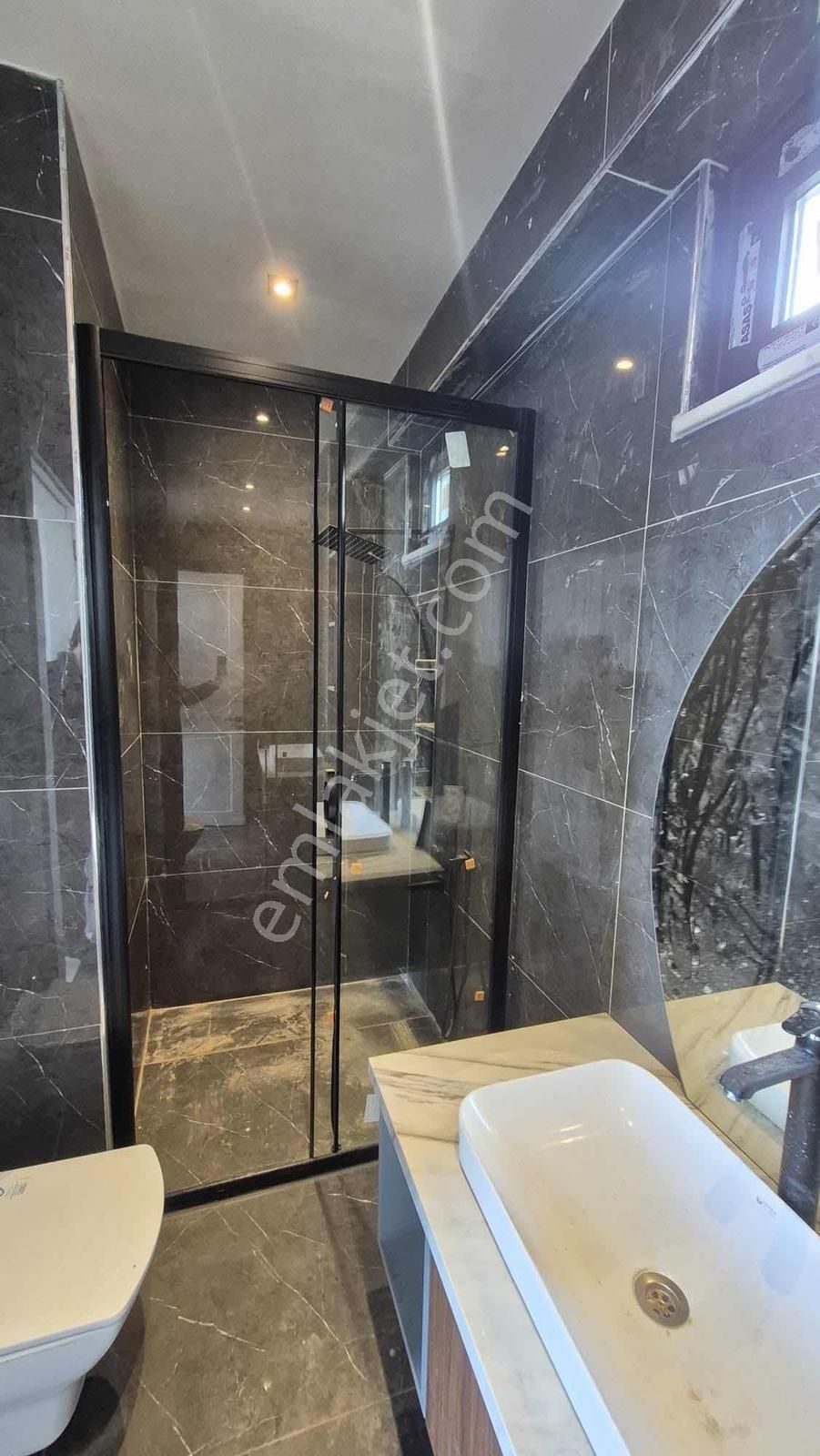 Satılık Arnavutköy Karaburun'da Deniz Manzaralı Lüx Villa - Görsel 23