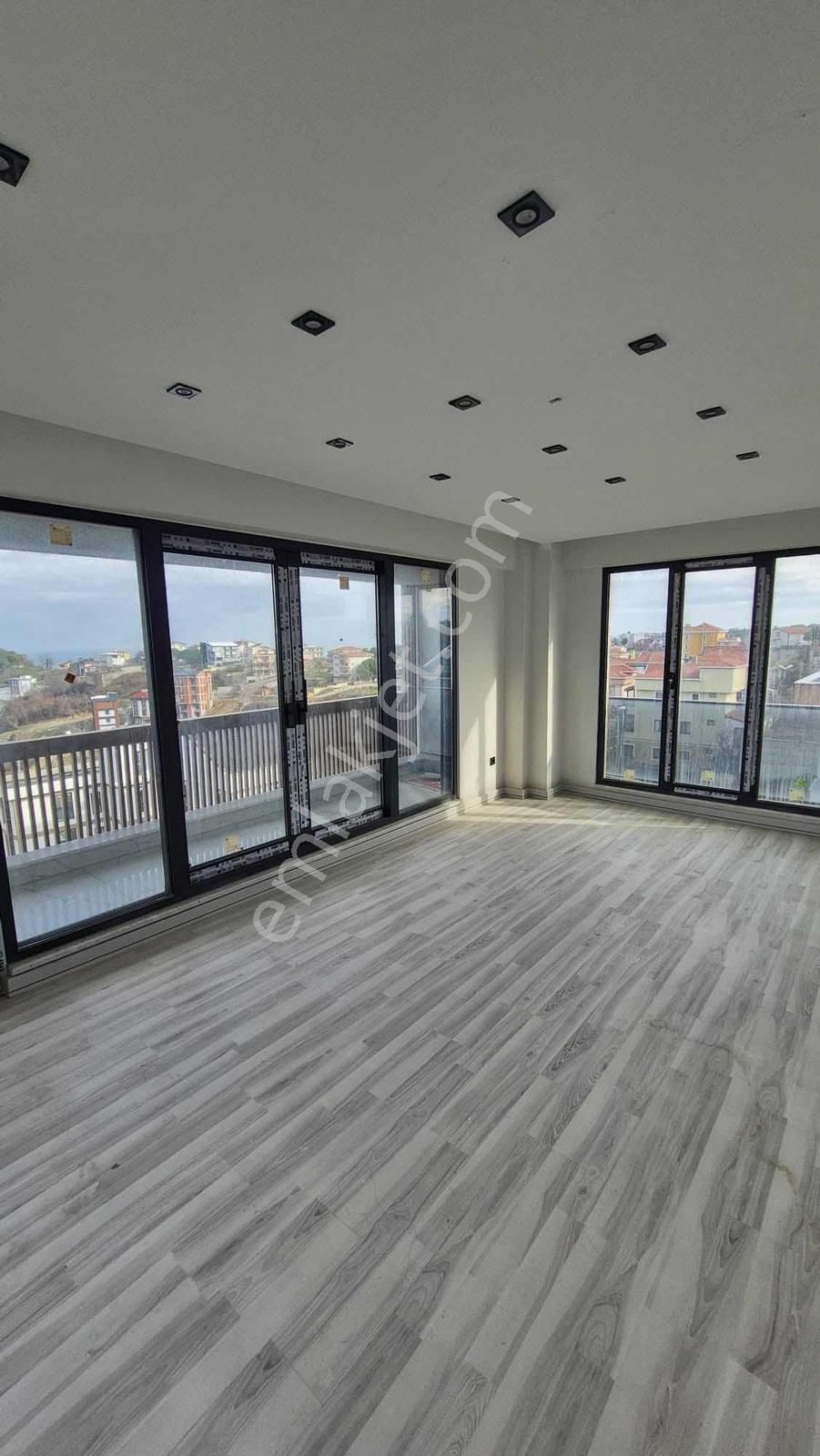 Satılık Arnavutköy Karaburun'da Deniz Manzaralı Lüx Villa - Görsel 15