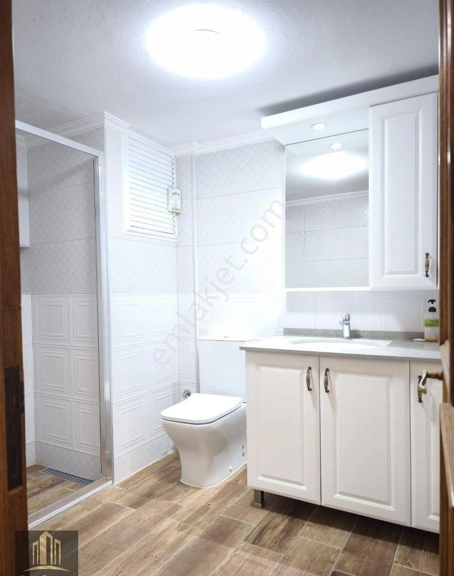 Alsancak Kahramanlar'da Fuar Cepheli 3+1 Asansörlü,doğalgazlı Satılık Daire - Görsel 27