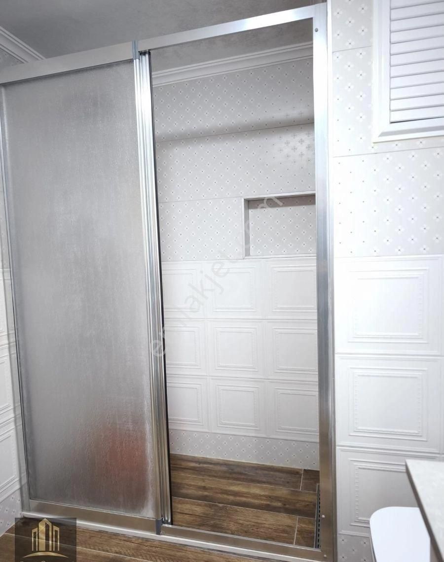 Alsancak Kahramanlar'da Fuar Cepheli 3+1 Asansörlü,doğalgazlı Satılık Daire - Görsel 18