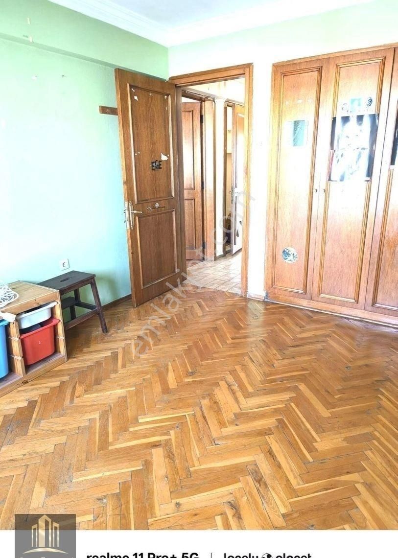 Alsancak Kahramanlar'da Fuar Cepheli 3+1 Asansörlü,doğalgazlı Satılık Daire - Görsel 33