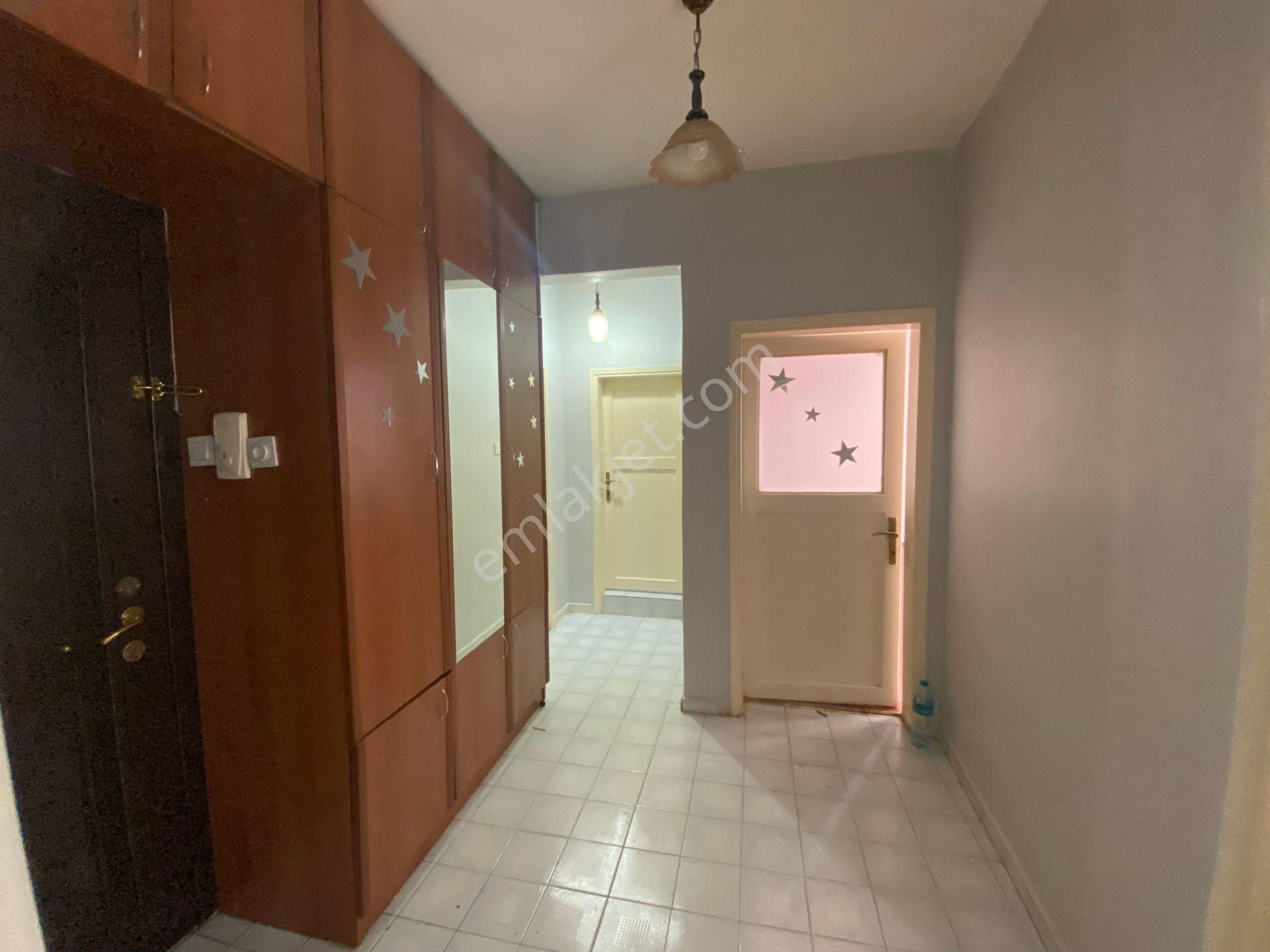 Avrupa Emlak Tan Davut Paşa Mah 90m² 2+1 1.normal Kat-hisseli Tapu,16m² Arsa Tapulu(memur Kiracılı) - Görsel 19