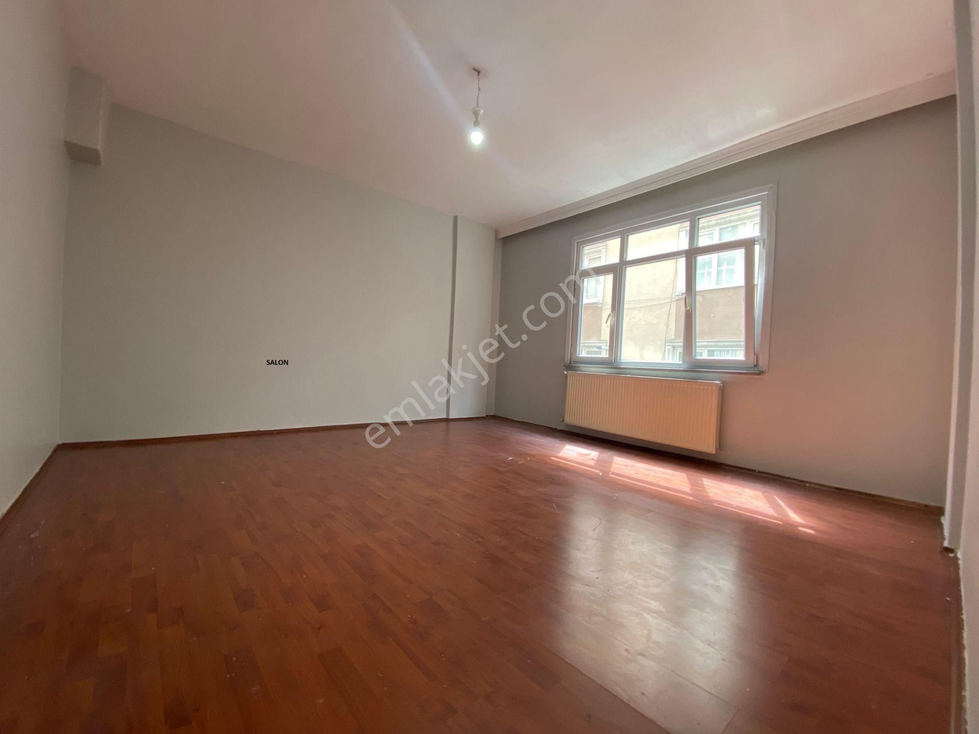 Avrupa Emlak Tan Davut Paşa Mah 90m² 2+1 1.normal Kat-hisseli Tapu,16m² Arsa Tapulu(memur Kiracılı) - Görsel 2
