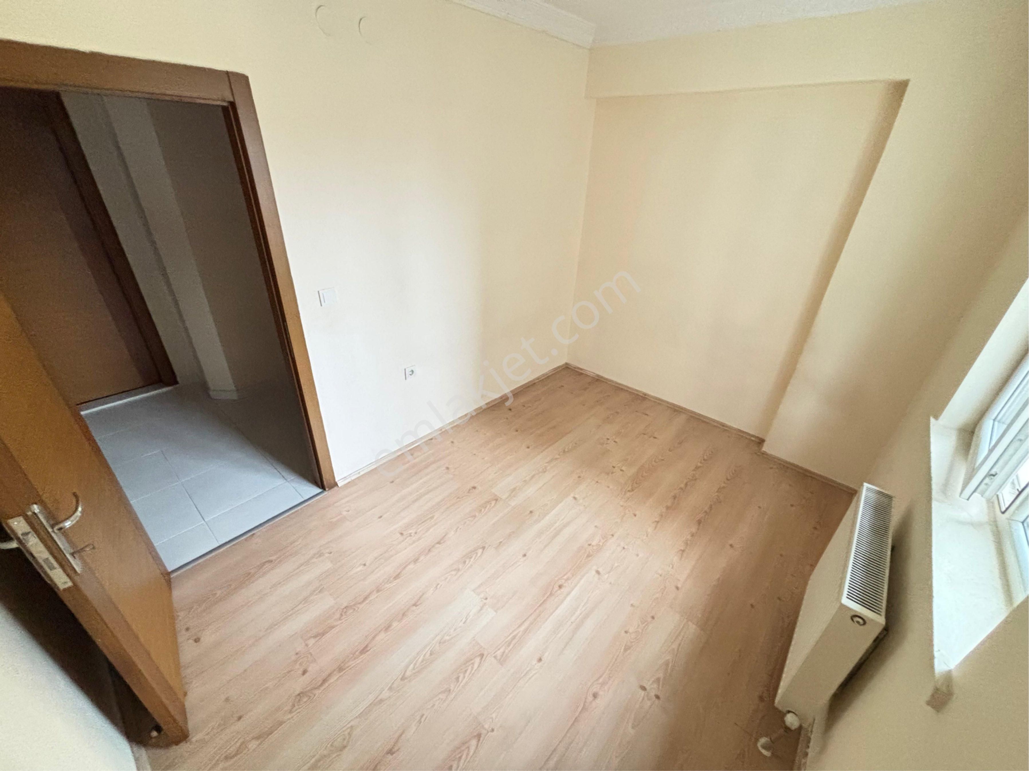 Tekin Emlaktan Pamuklarda Arakat Ebeveyn Banyolu Teras Balkonlu Ön Cephe Bulunmayacak Fırsat Kiralık - Görsel 31